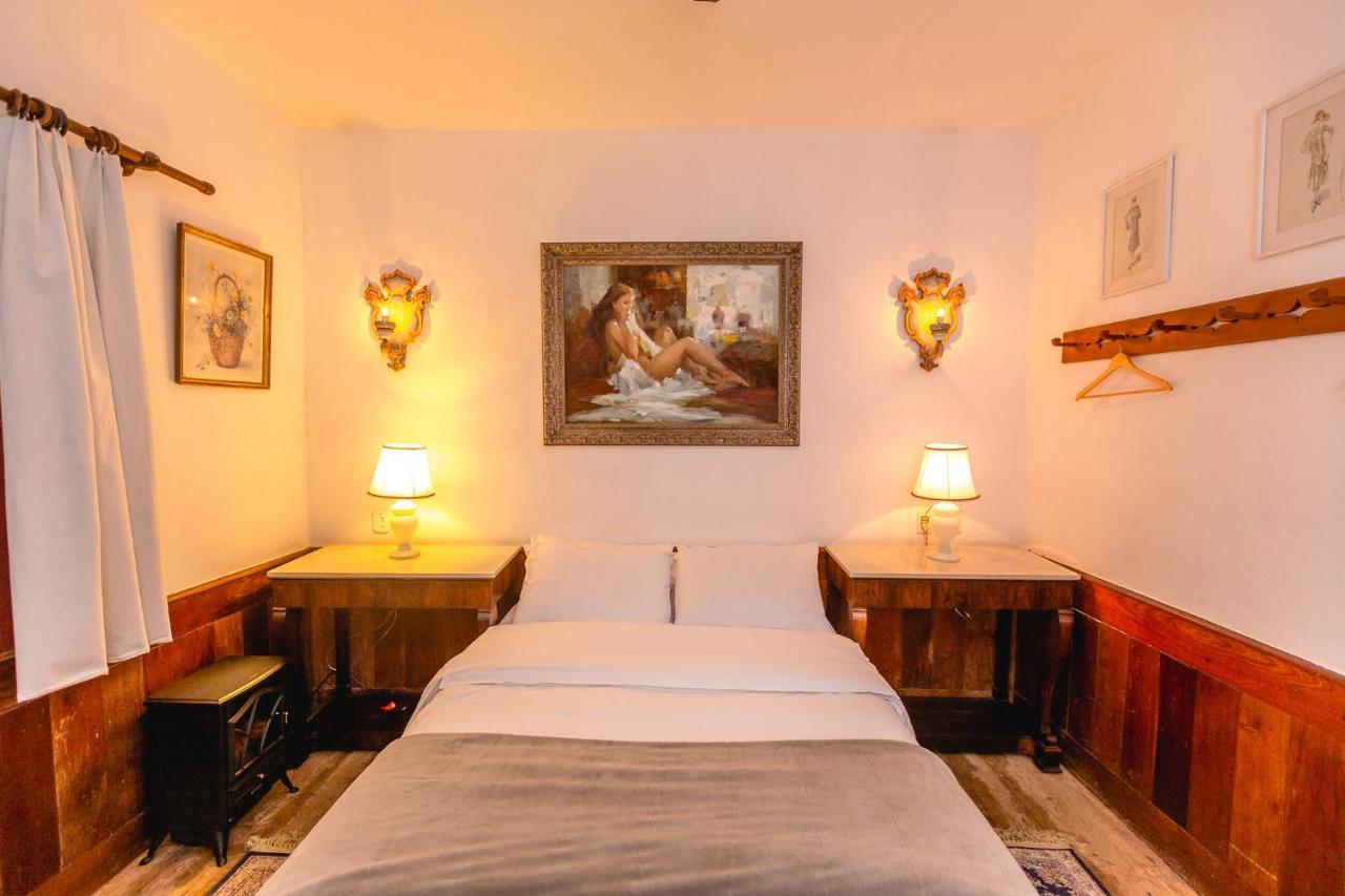Hotel Vila Relicario 欧鲁普雷图 外观 照片